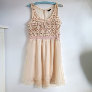 American eagle lace dress